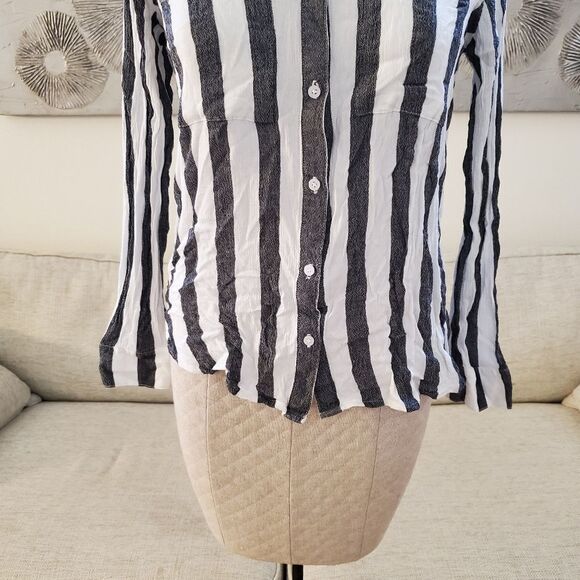 BP "The Perfect Shirt" Striped Button Down - size XS in Black/White - Picture 10 of 16